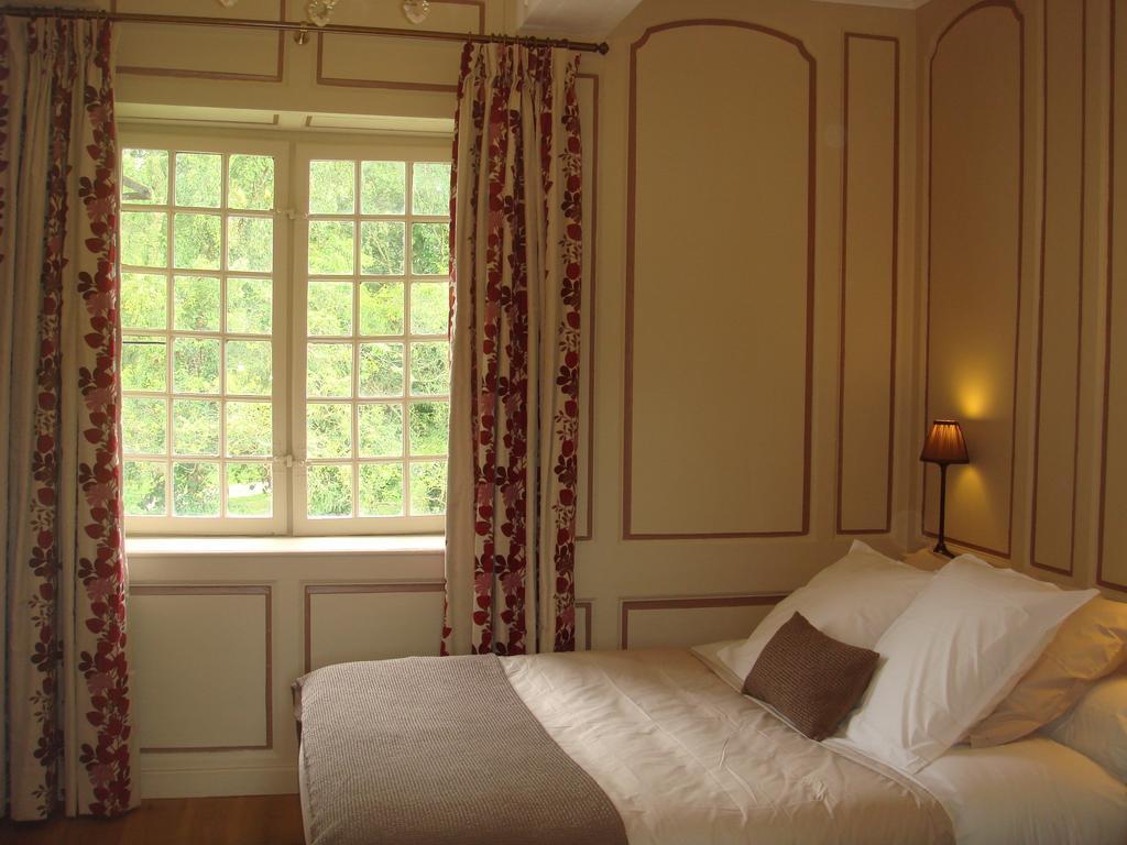 Manoir De La Guerie Ablon Ruang foto